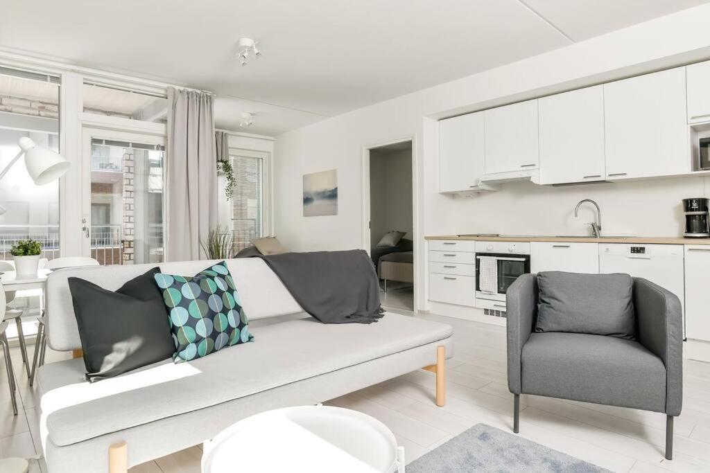 Kotimaailma - Valoisa kolmio Espoon keskustassa photo 4