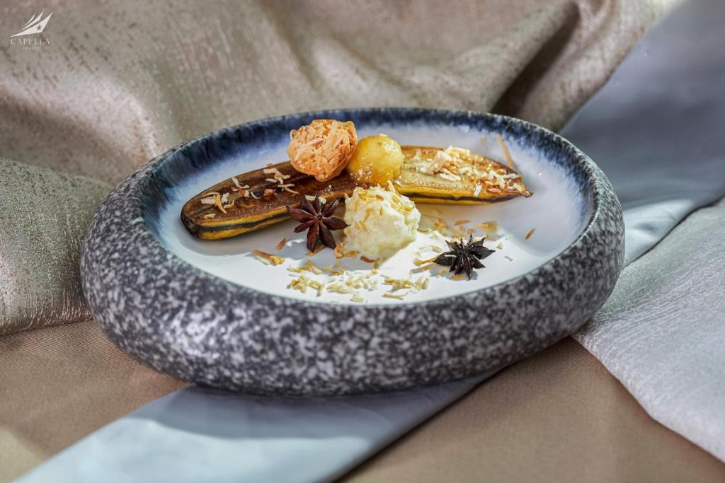 Halong Capella Cruise