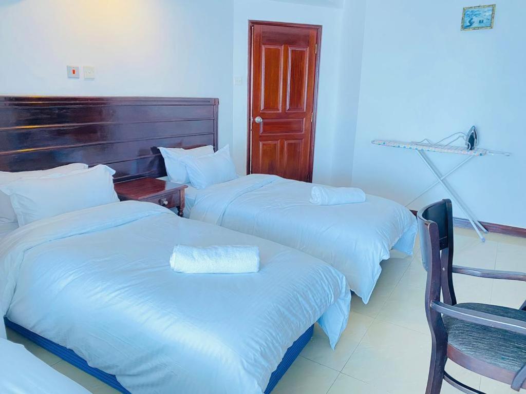 Sunrise Luxurious one Bedroom photo 1