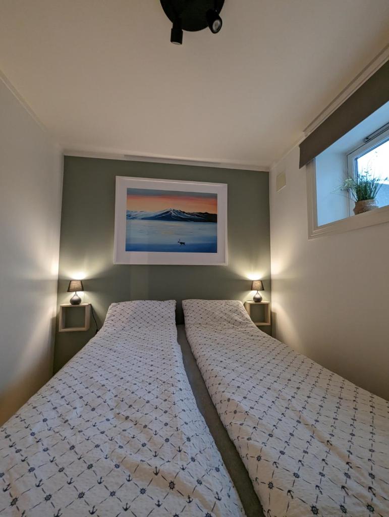 Mountain And Sea View Apartment Close To City Centre photo 2