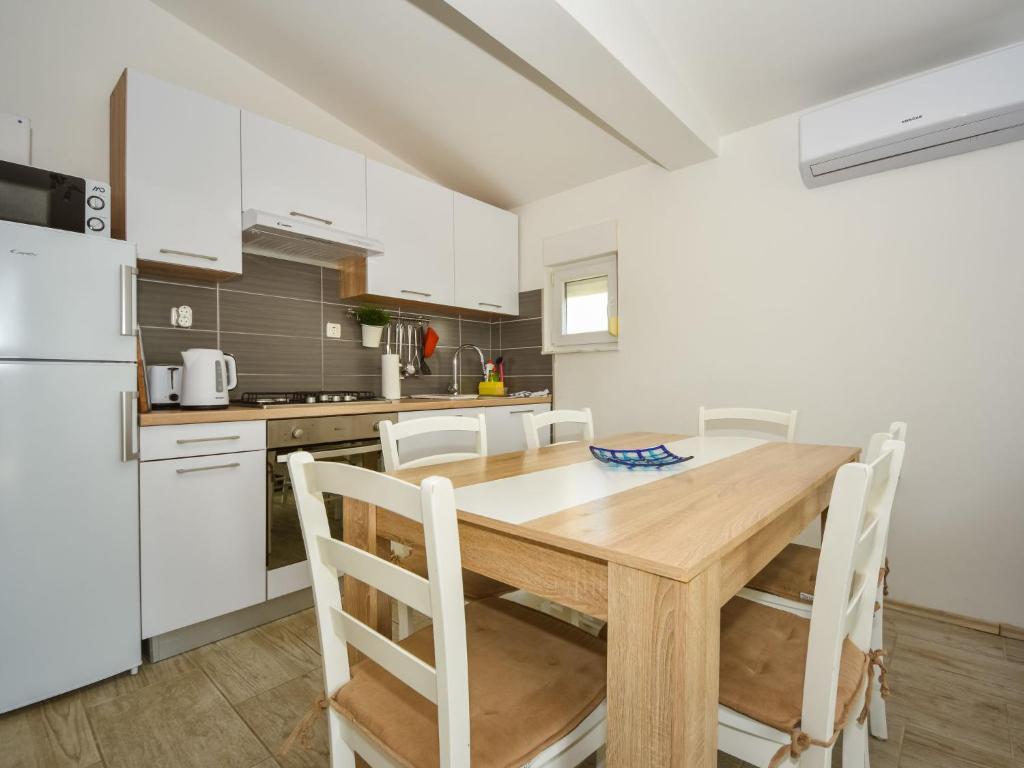 Apartment Ivan-2 by Interhome photo 2