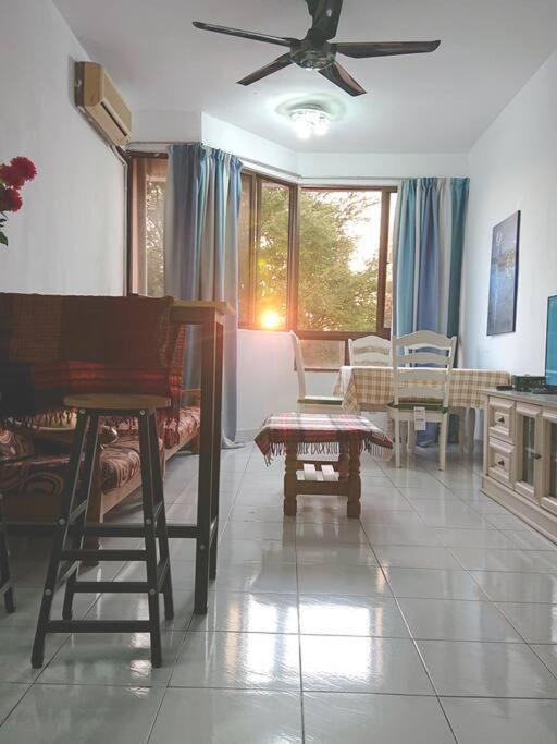 Butterworth homey House (3R2B + carpark)
