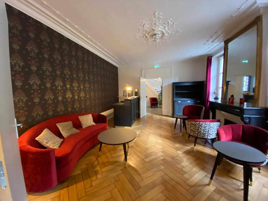 Logis HOTEL DU PARC photo 3