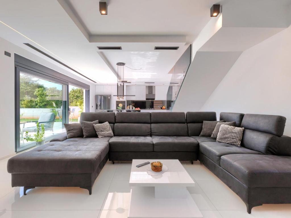 Villa Black&White by Interhome photo 3
