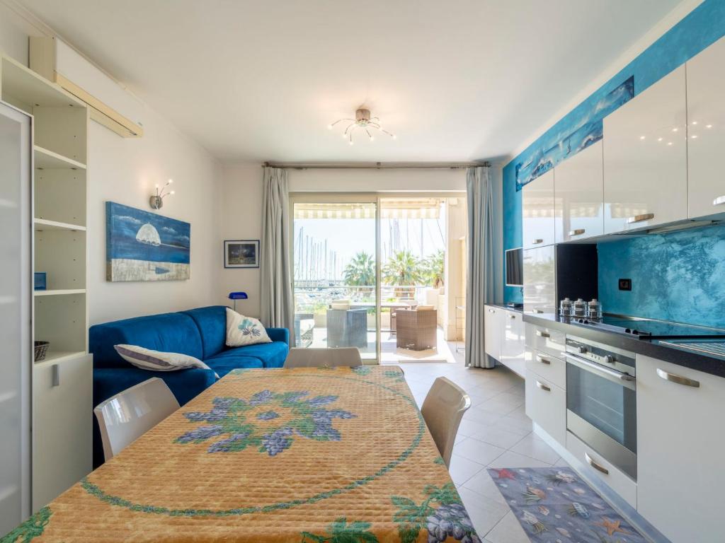 Apartment Blue Moon by Interhome photo 3