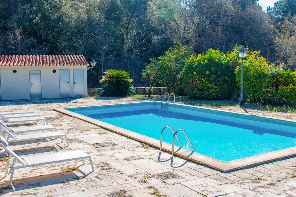 NEW Can Blanch 16th Century Masía Pool Chapel photo 2