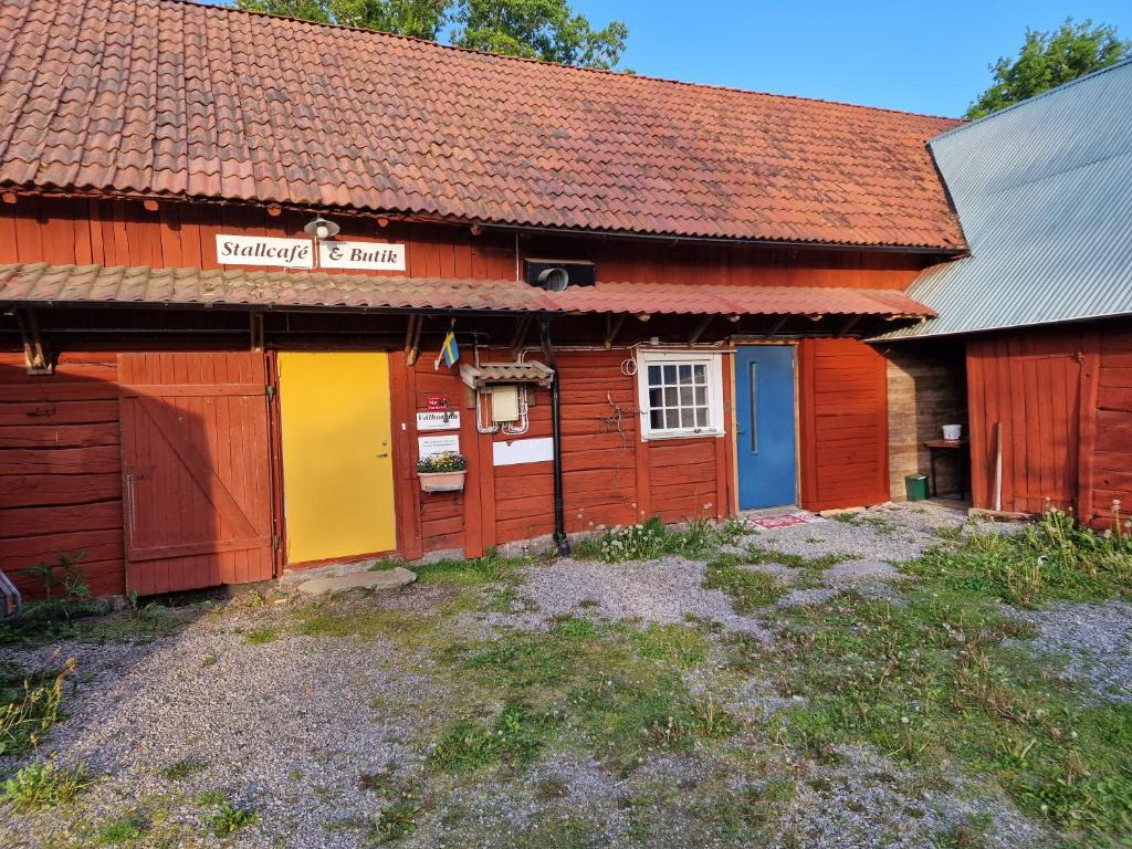 Bitterna Åkatorp photo 1