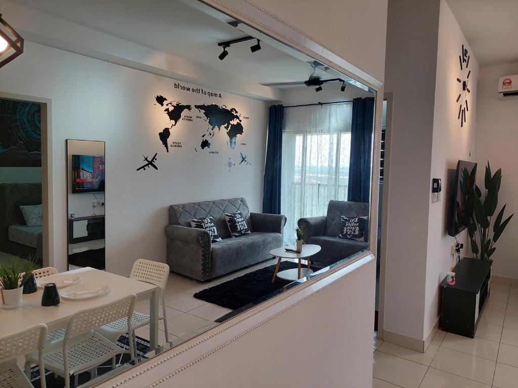 KLIA AeroSky Homestay @ Alanis - Wifi + Netflix photo 3