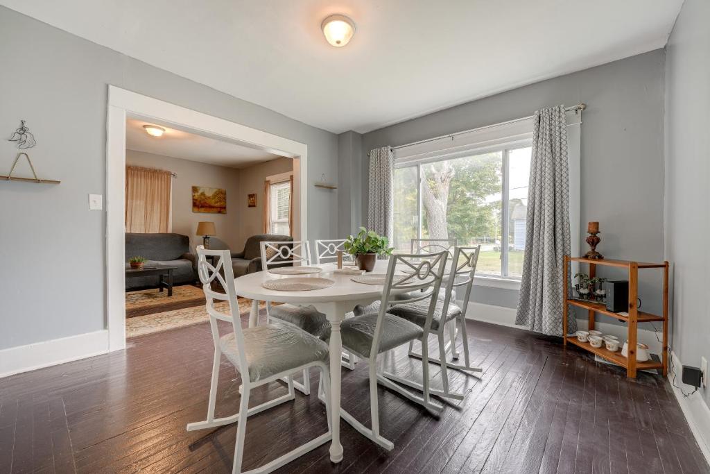 Centrally Located Albion Home with Screened Porch!