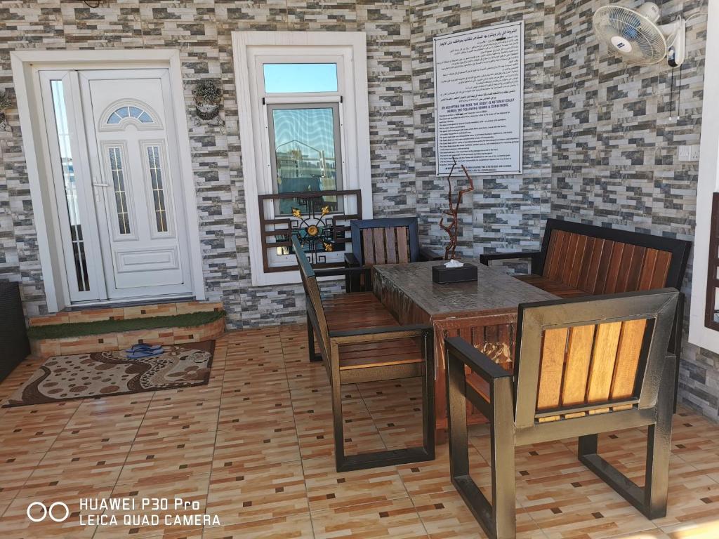 Fig House Villa with Heated Swimming Pool & Firepit photo 2
