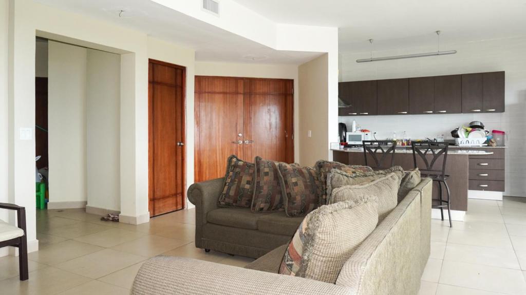Apartamento en Ph Las Olas 1 Proyecto Vista Mar en San Carlos photo 1