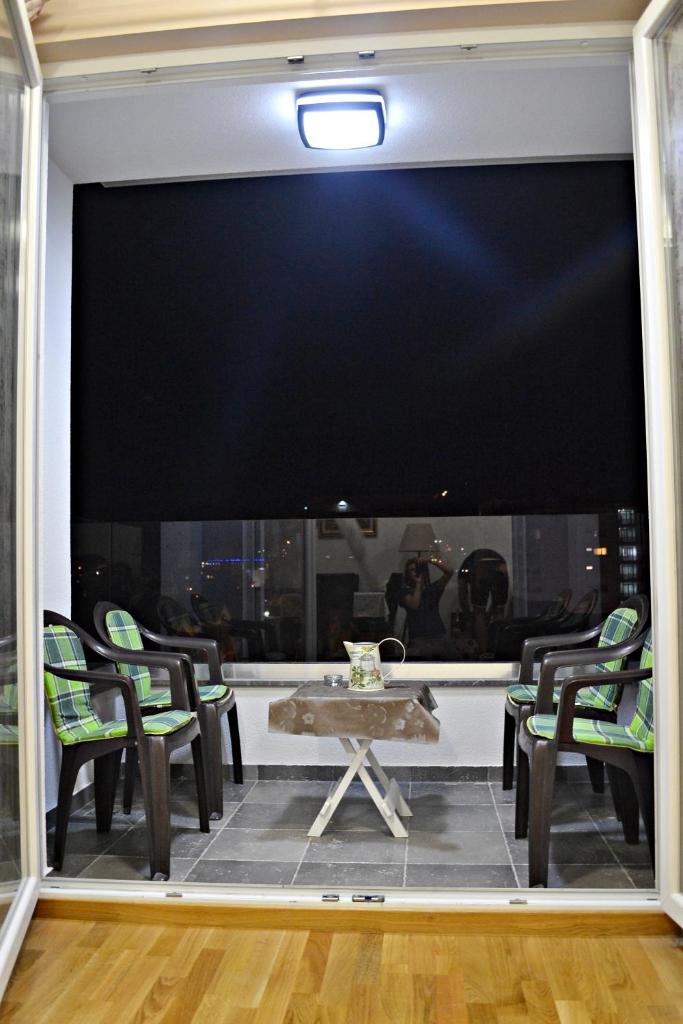 Апартаменты (Апартаменты с 2 спальнями), Apartment Twister 18 Budva