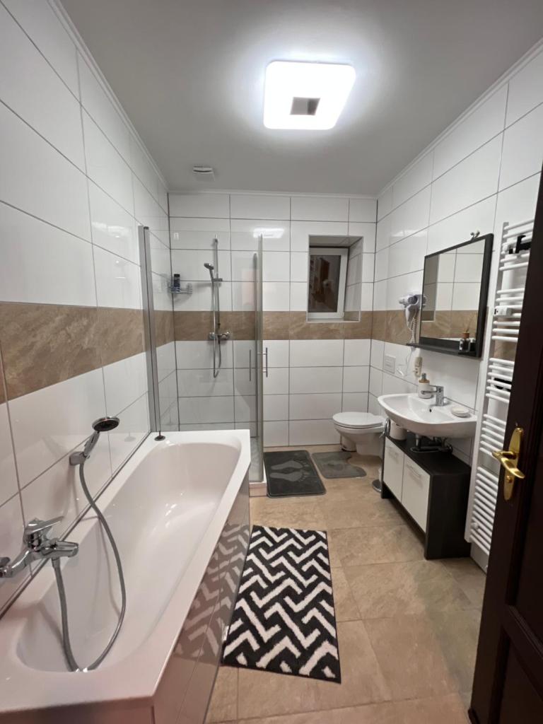 Gera Apartment photo 3