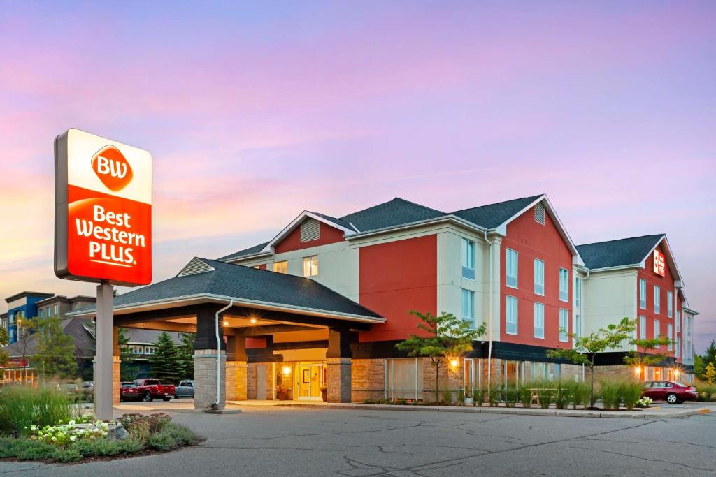 Best Western Plus Muskoka Inn photo 1