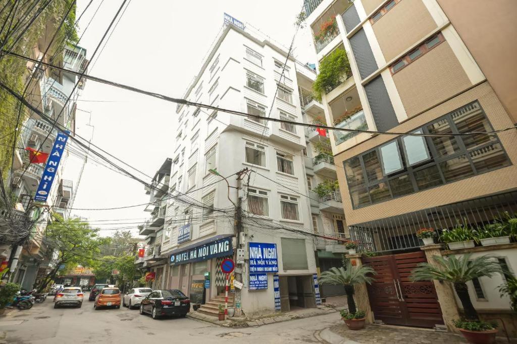 Hà Nội Vàng Hotel - Ngõ 4 Phương Mai - by Bay Luxury