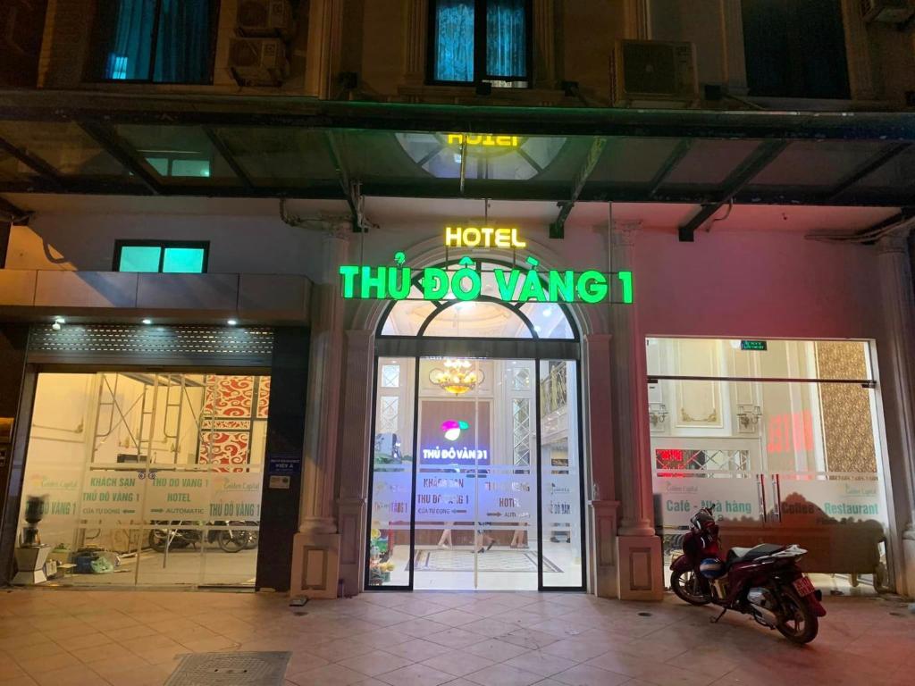 Thủ Đô Vàng Hotel - QL6 Hà Đông - by Bay Luxury photo 2