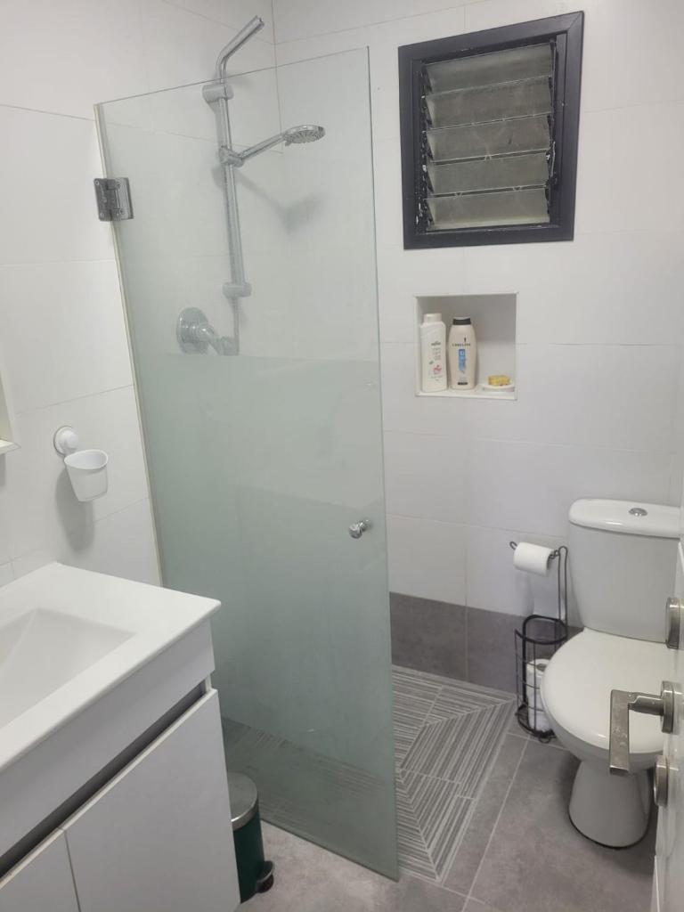 Newly Renovated Home in Bet Shemesh Vatika photo 1