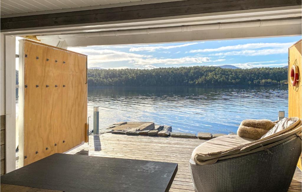 Beautiful Home In Skodje With Wifi
