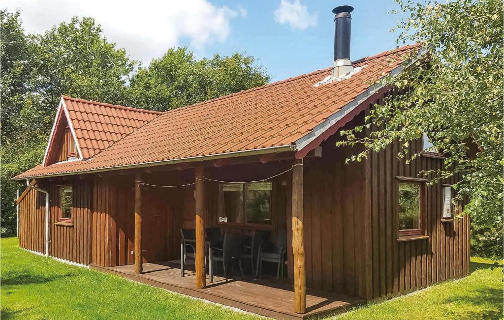 Beautiful Home In Hovborg With 2 Bedrooms And Wifi