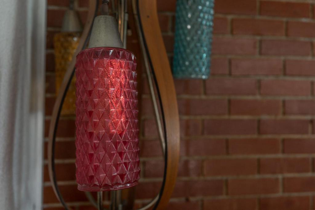 Mid Century Gem photo 4
