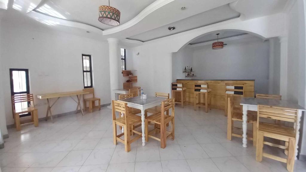 Zanzibar Guest House and Restaurant photo 1