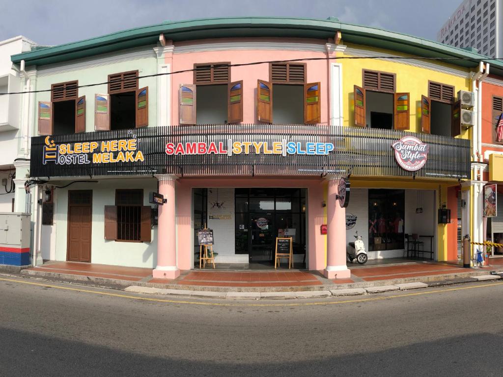 Sleep Here Hostel, Melaka photo 1