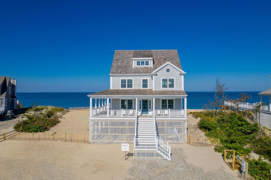 114 Salt Marsh Road East Sandwich Seaglass photo 2