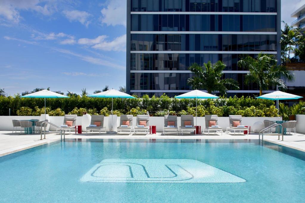 Aloft Miami Aventura image