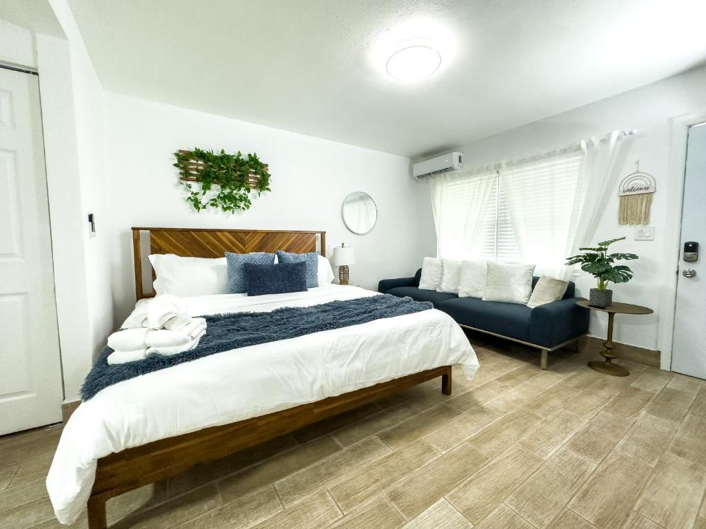 1k Bed Studio Apt With Shared Pool 515 image