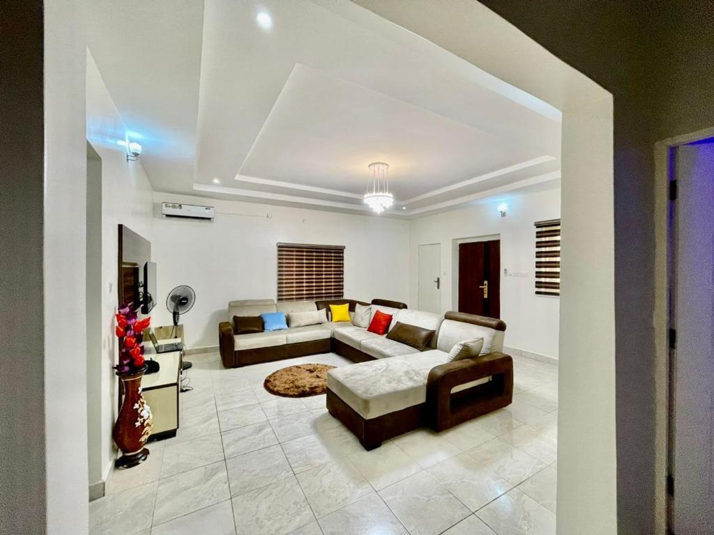2 bedroom House Air BNB in Lokogoma, Abuja.