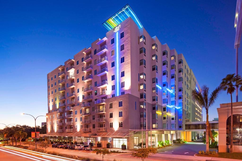Aloft Sarasota photo 4