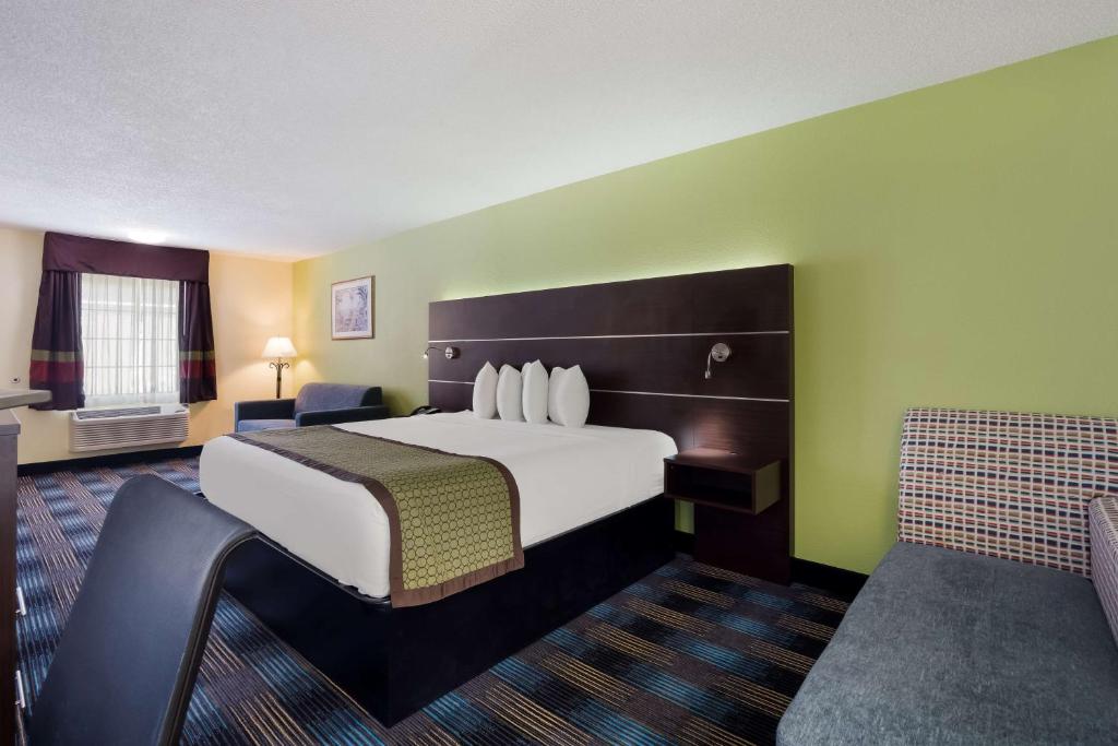 SureStay Hotel by Best Western Manning - Tap to explore photos