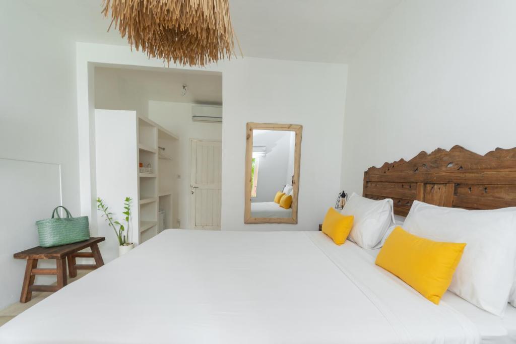 The Room Padang-Padang photo 1