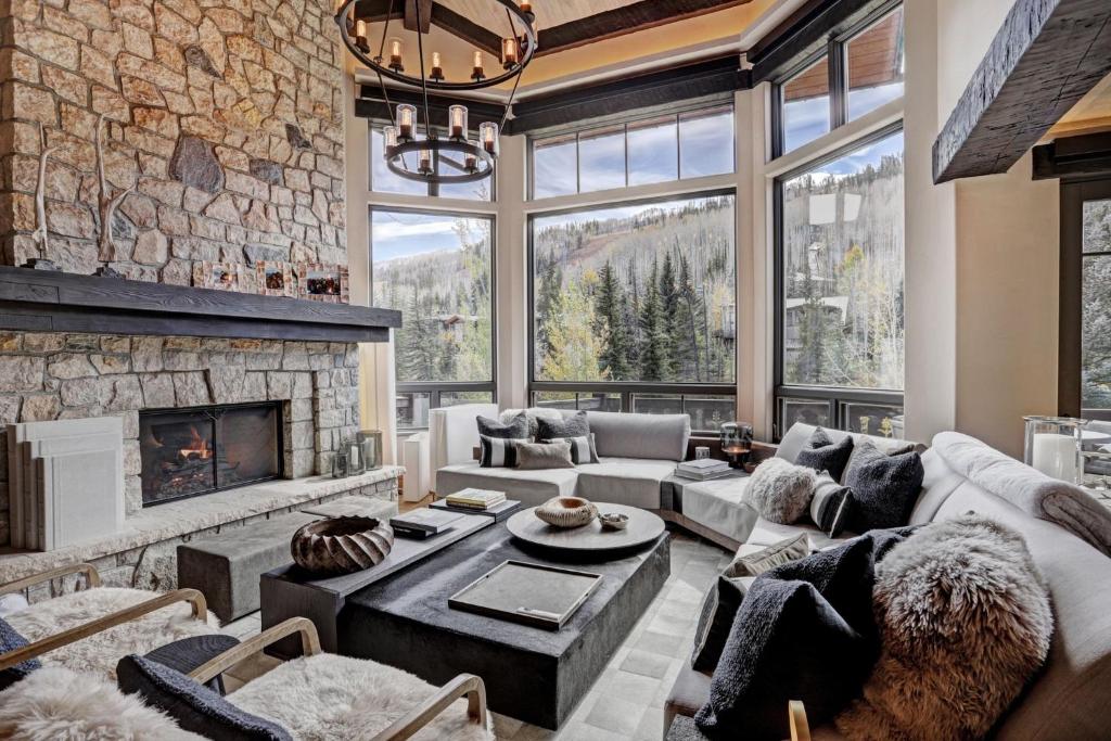The Arrabelle at Vail Square, a RockResort photo 4