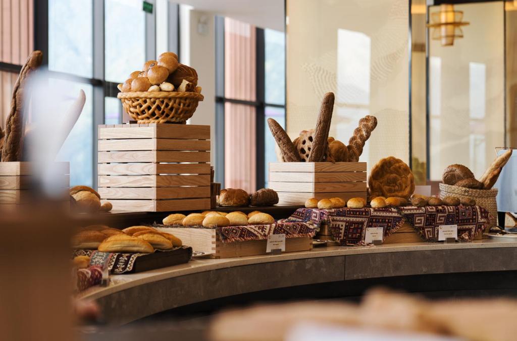 Lady Hill Sapa Resort