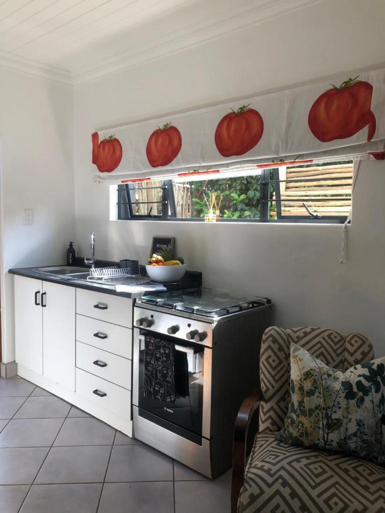 Julia’s Beach cottage photo 2