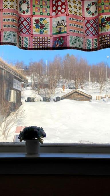 Lägenhet med fantastisk sjö- och fjällutsikt. photo 1