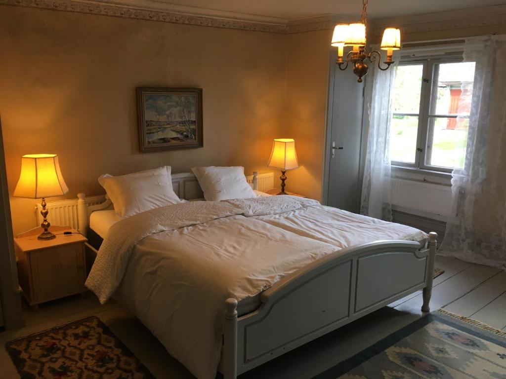 Professorsvillan - hyr hela huset photo 2