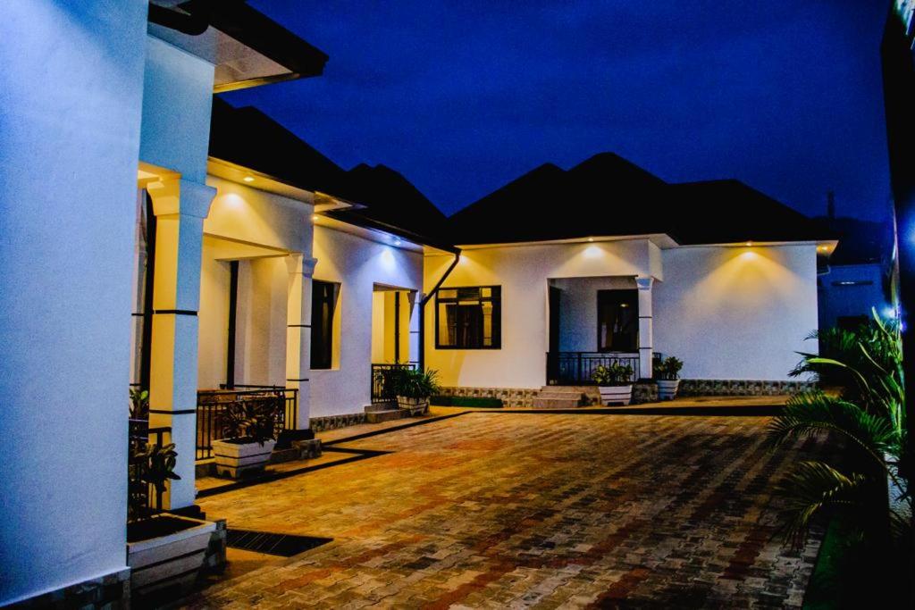 B I G Residence Hotel photo 4