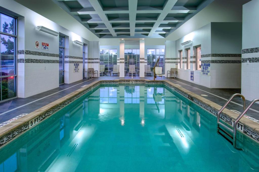 Hampton Inn & Suites Columbia/Southeast-Fort Jackson photo 3