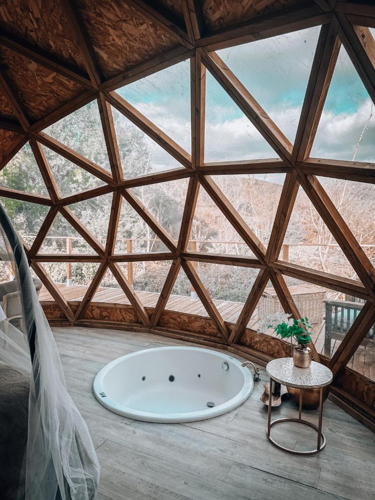 Bubble Suites photo 4