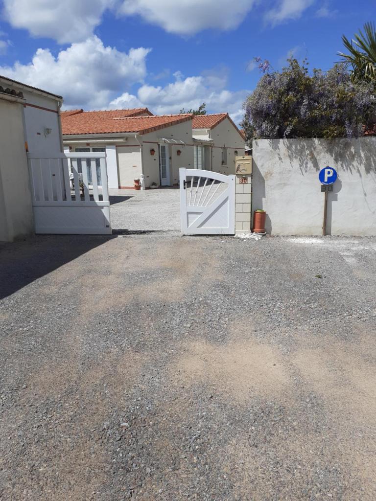 LE PT PLESSIS photo 3