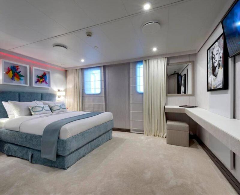 Thai Yacht photo 3