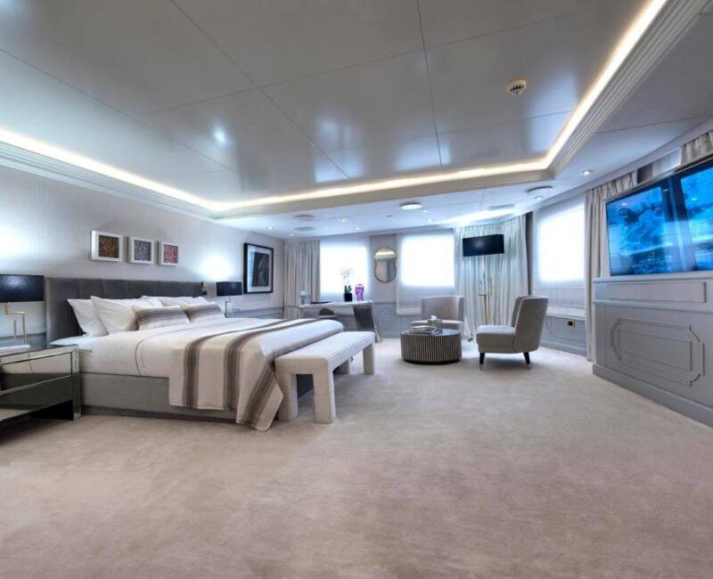 Thai Yacht photo 4
