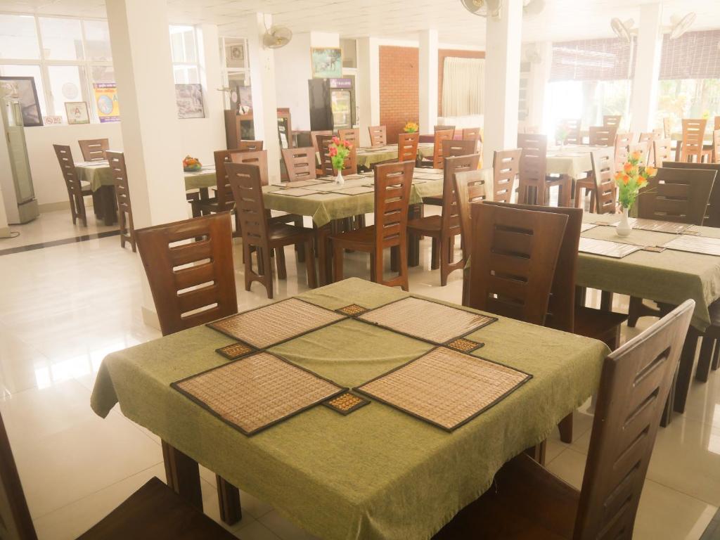 Visaka Hotel - Kataragama photo 4