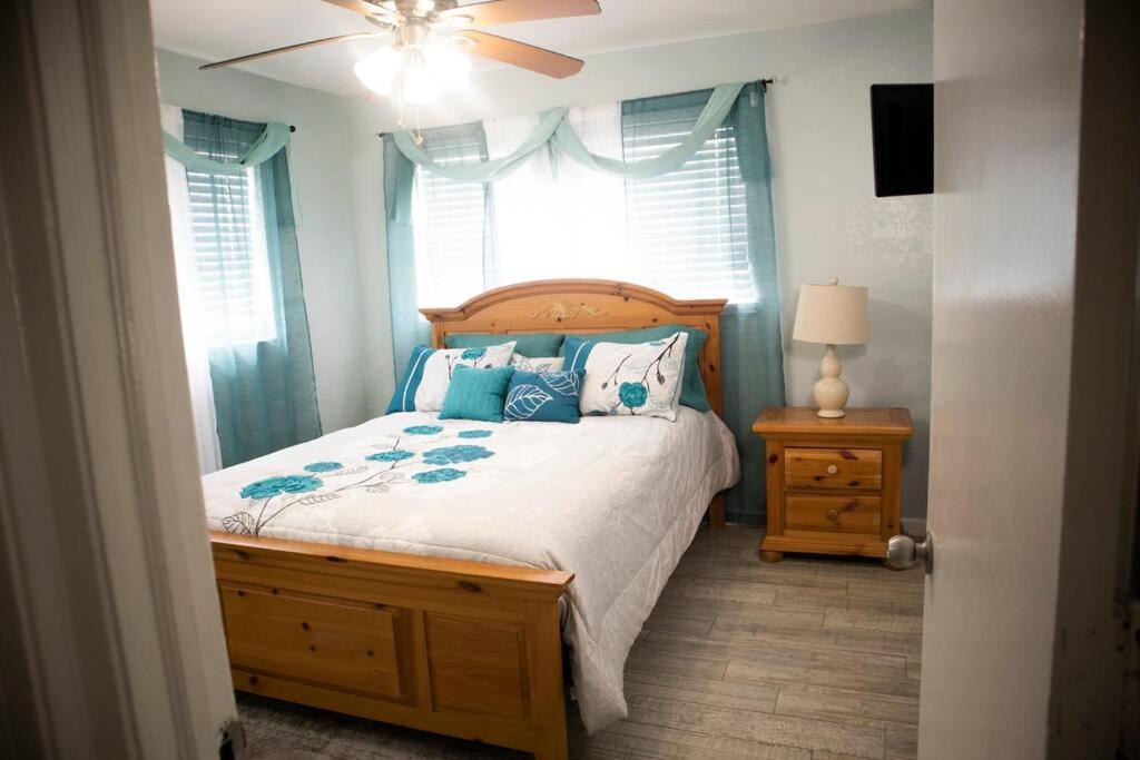 Cozy 2 Bedrooms near the Beach and Downtown Delray photo 1