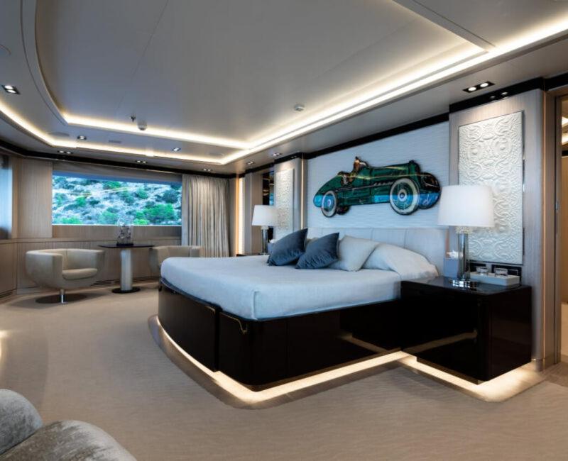 Luxury Yacht Travels photo 1