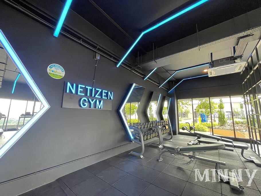 Netizen Balcony View MRT 4-5pax #17 photo 2