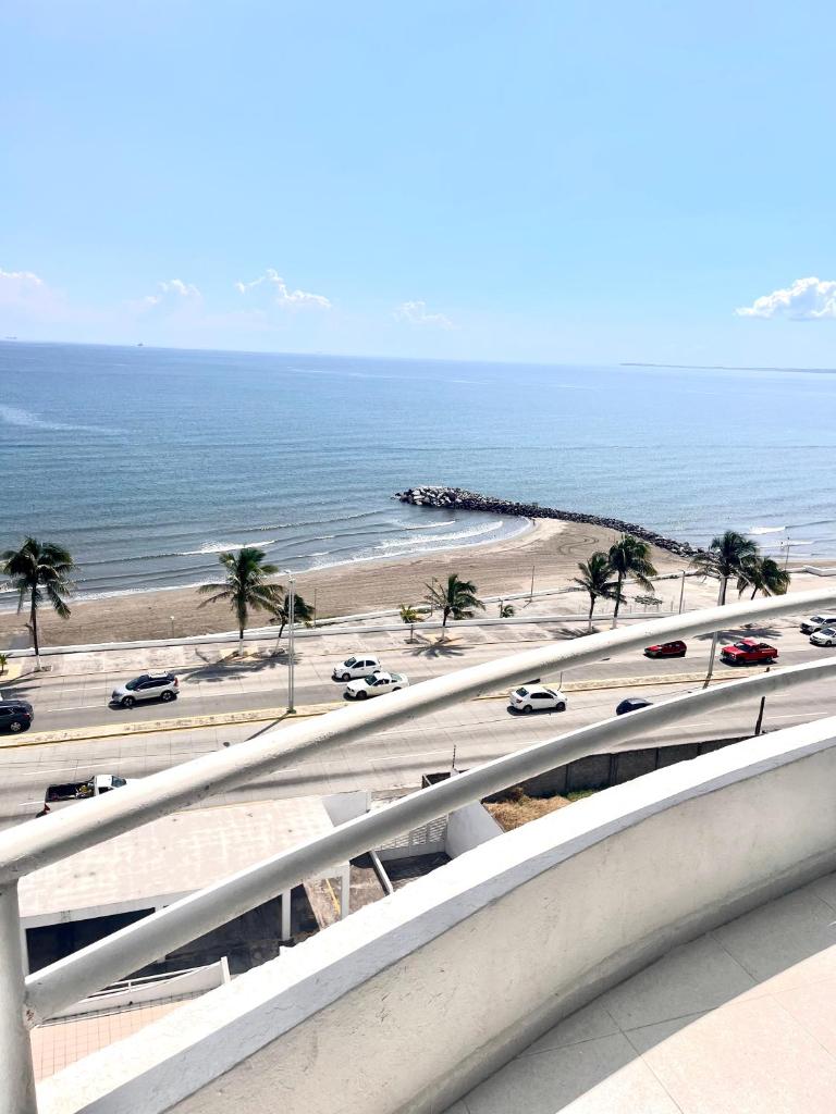 Sexto piso y vista al mar photo 3