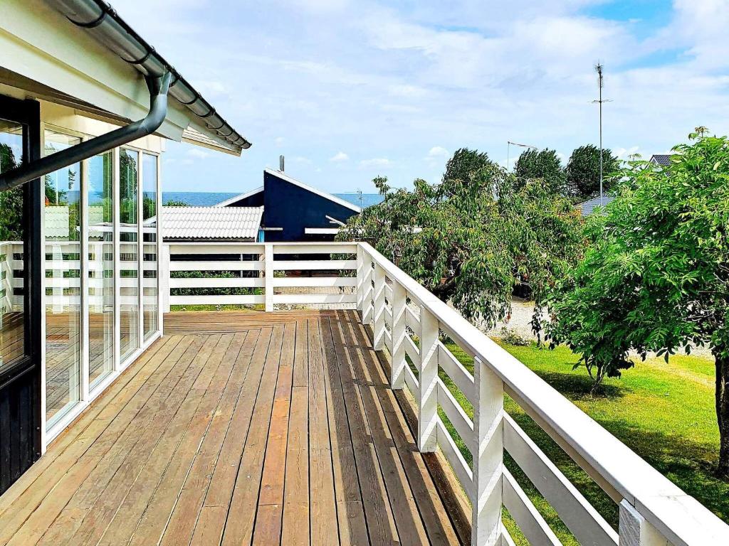 6 person holiday home in Str by photo 4